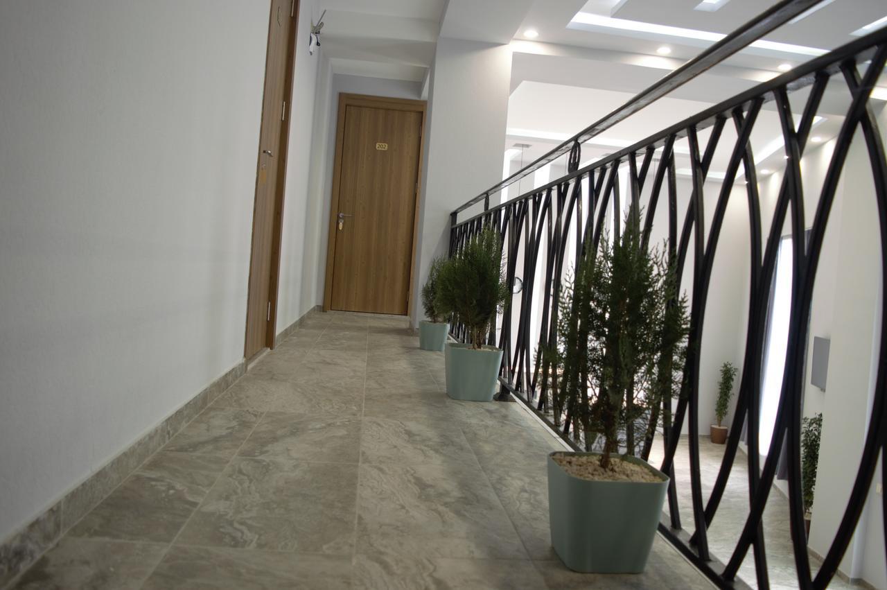 Hotel Nabadi Tbilisi Esterno foto