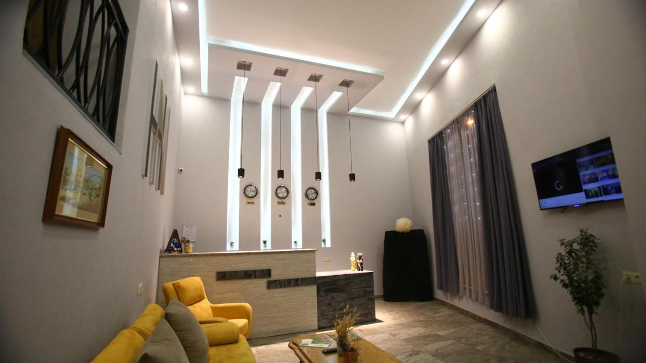 Hotel Nabadi Tbilisi Esterno foto