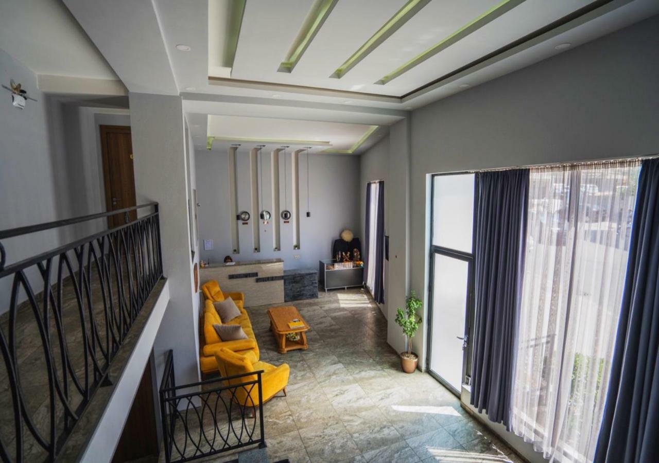 Hotel Nabadi Tbilisi Esterno foto