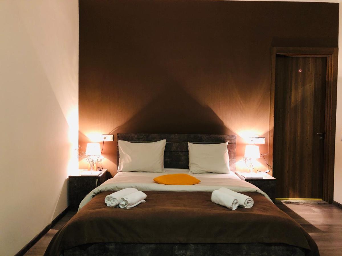 Hotel Nabadi Tbilisi Esterno foto